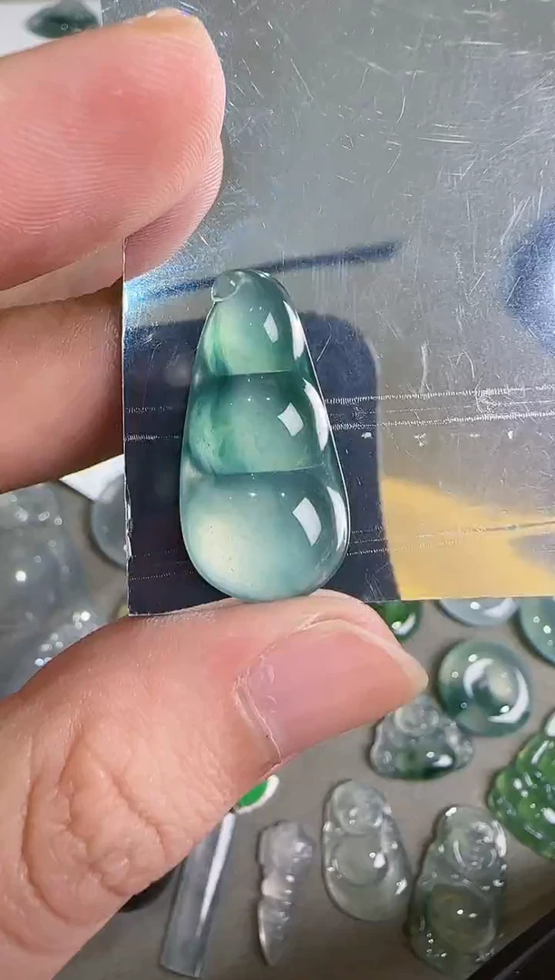 吊坠(不含链)未镶嵌翡翠..