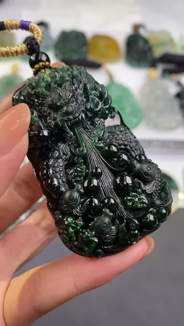未镶嵌挂件翡翠点**g3048      多人