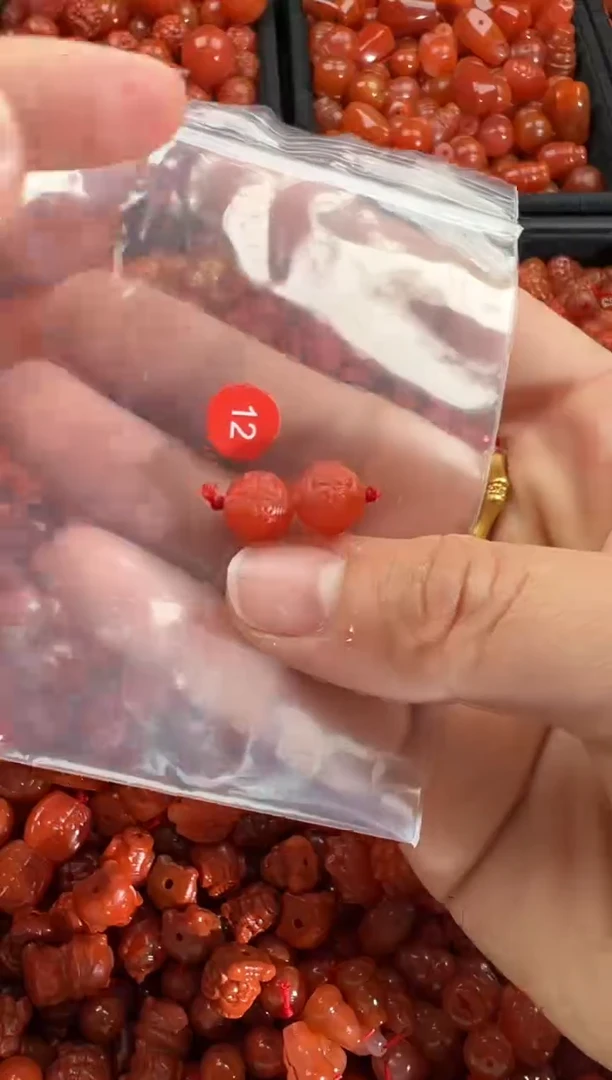 【闪购商品】南红玛瑙颈饰未镶嵌1