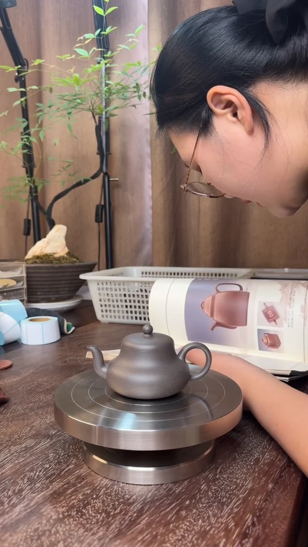 君德壶-半手工制作（蠡墅天青）140CC“微瑕慎拍，不退不换”缩盖