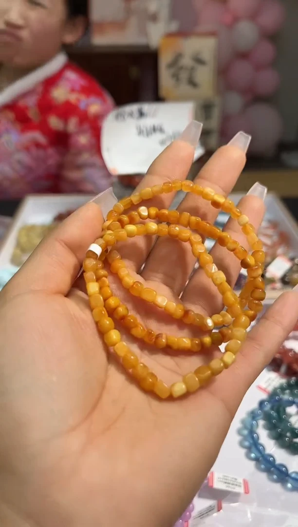 【闪购商品】蜜蜡手链未镶嵌185多样性发其一/