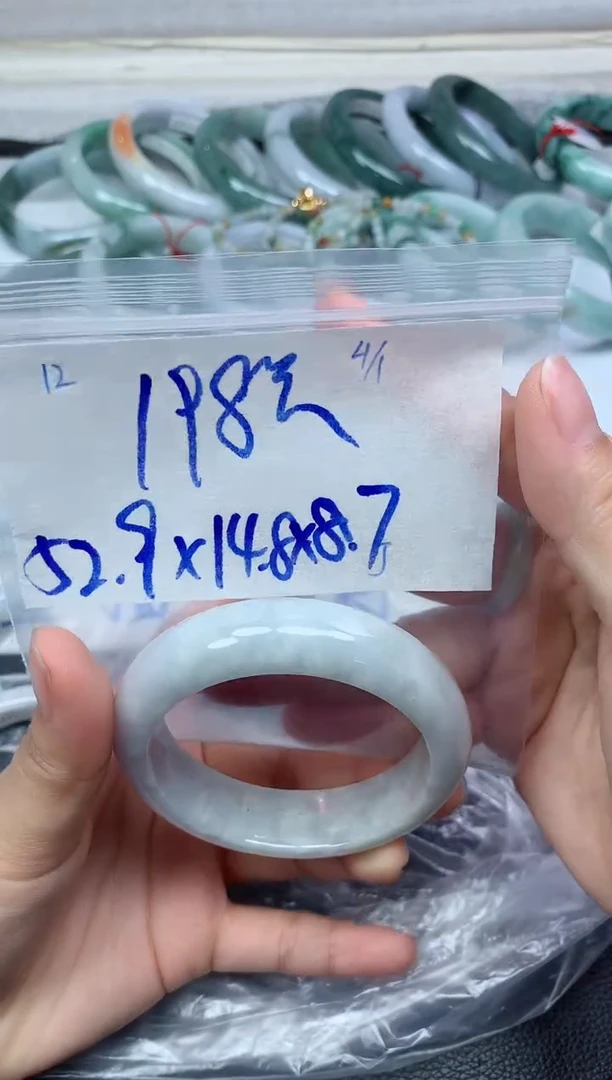 未镶嵌定制翡翠12毛货需精细抛光手镯拍一发一