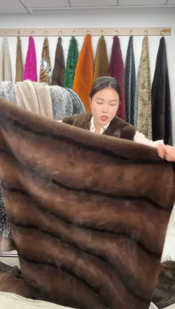 狐狸毛D220尺寸1.8*1