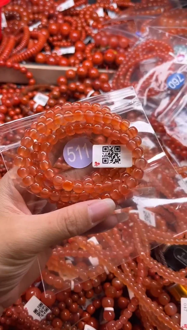 南红玛瑙未镶嵌珠宝奇石511-7