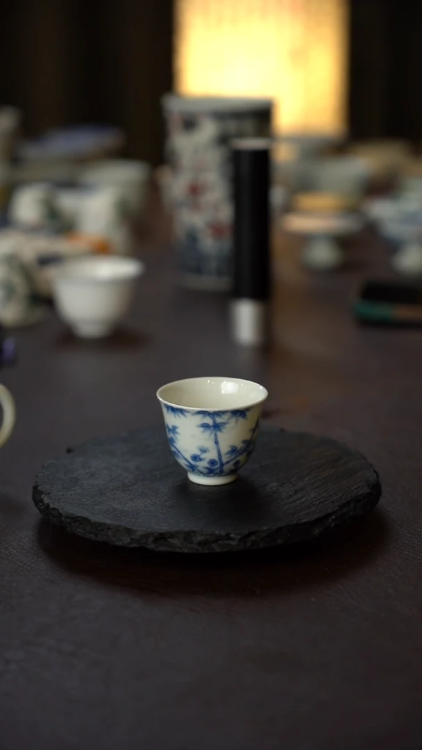 （小）全手绘青花竹子铃铛杯
