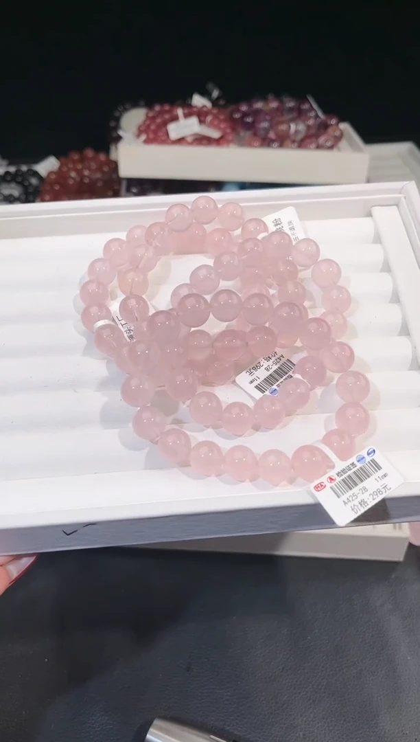 【闪购商品】水晶手链未镶嵌多样性发一粉晶11mm