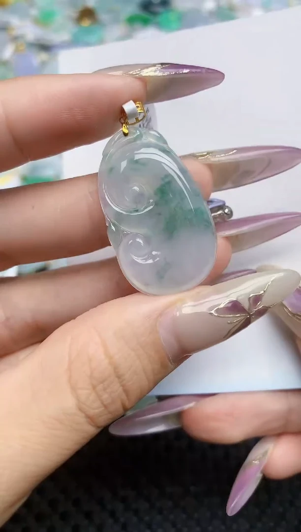 翡翠挂件18K金镶嵌630   天然翡翠A货