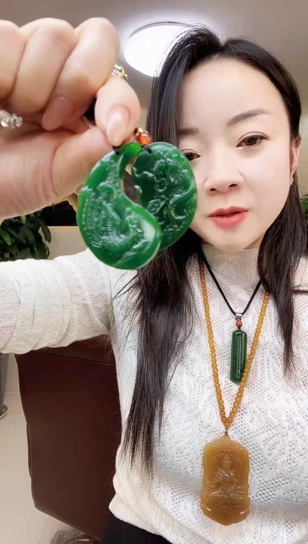 未镶嵌蛇纹石玉吊坠多样性随机发一