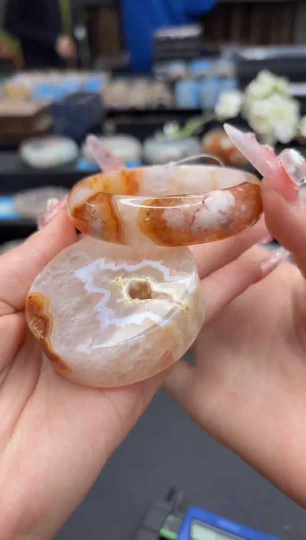 未镶嵌手镯石英质玉271(56圈赠送镯心)