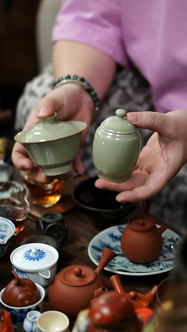 陶瓷盖碗送茶仓啊啊啊啊