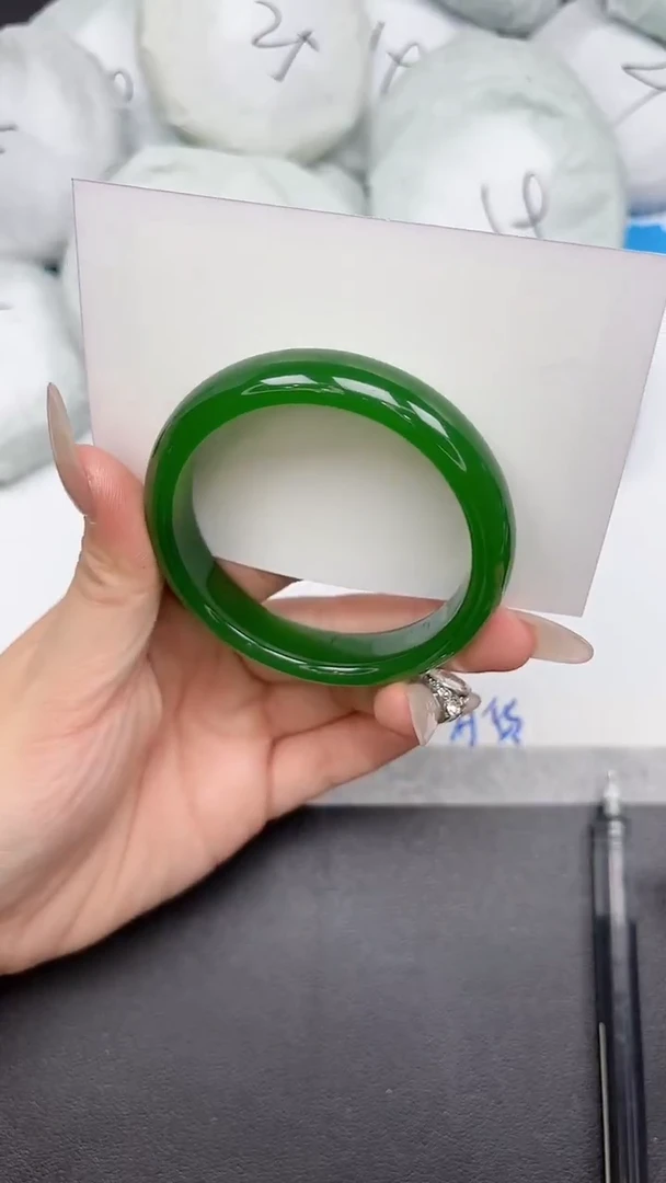 未镶嵌手镯石英质玉203-55.5