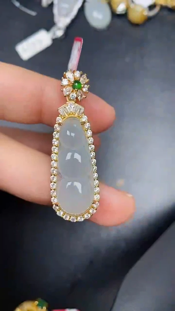 银S925镶嵌戒指翡翠1300