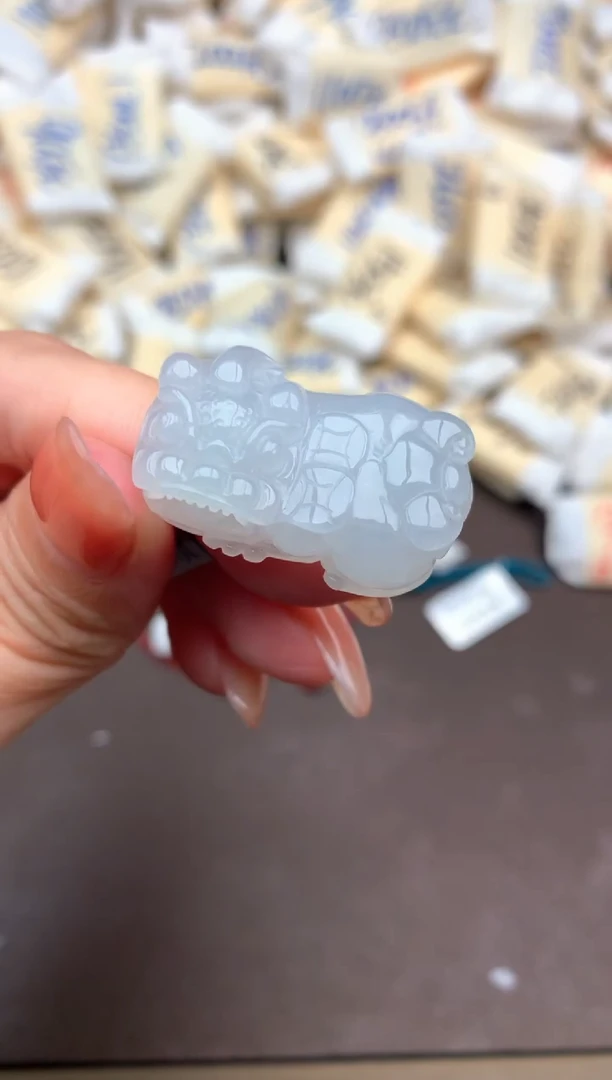 未镶嵌挂件翡翠一