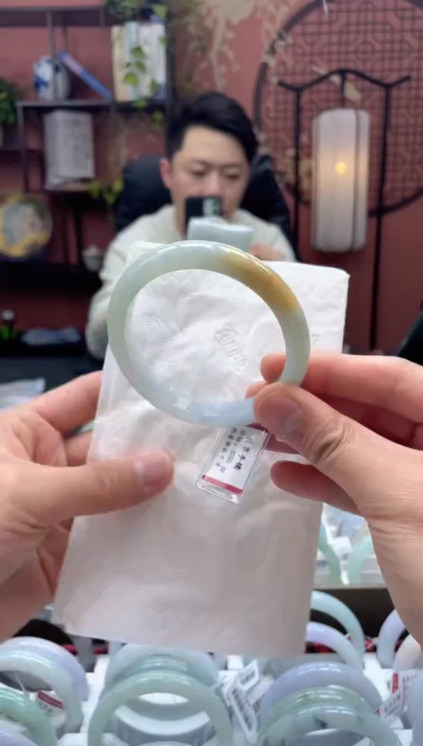 未镶嵌手镯翡翠8970***