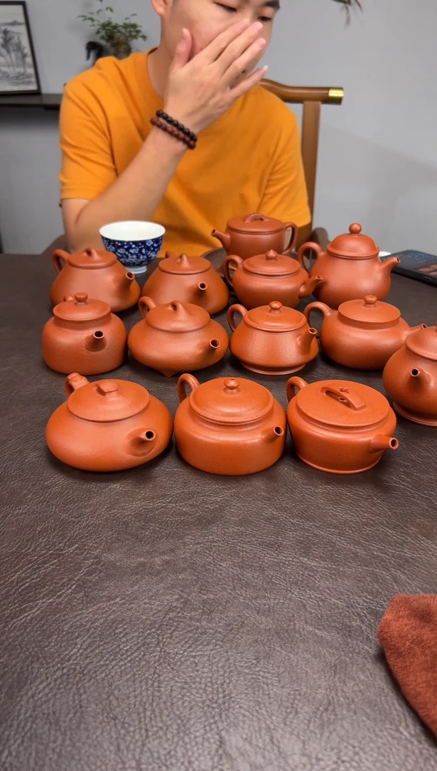 茶壶紫砂秋**哥言心