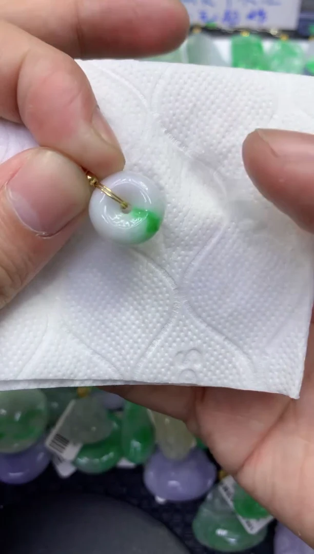 颈饰未镶嵌翡翠天然缅甸A货翡翠