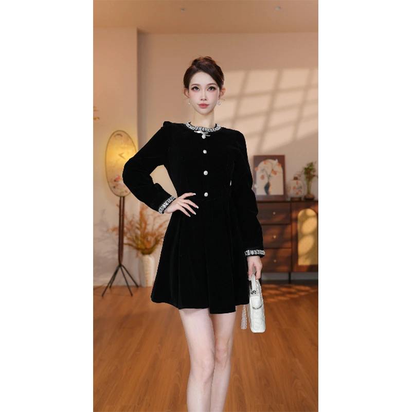 【七姐定制】千金风黑色丝绒连衣裙女秋冬高级感小黑裙QJ0181