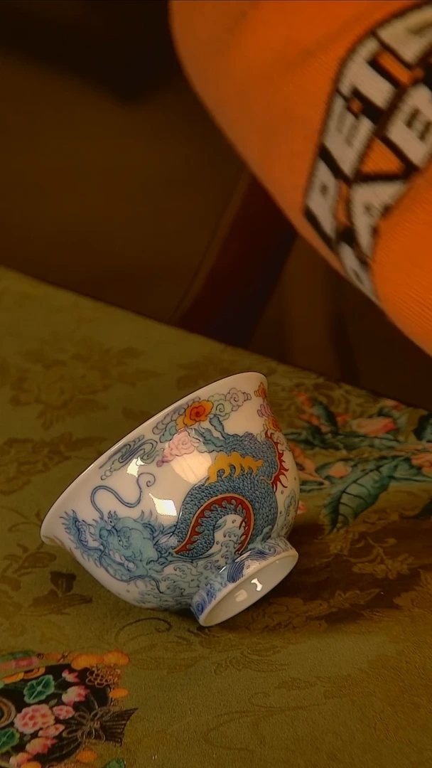 杯手工手绘杯杯很美丽