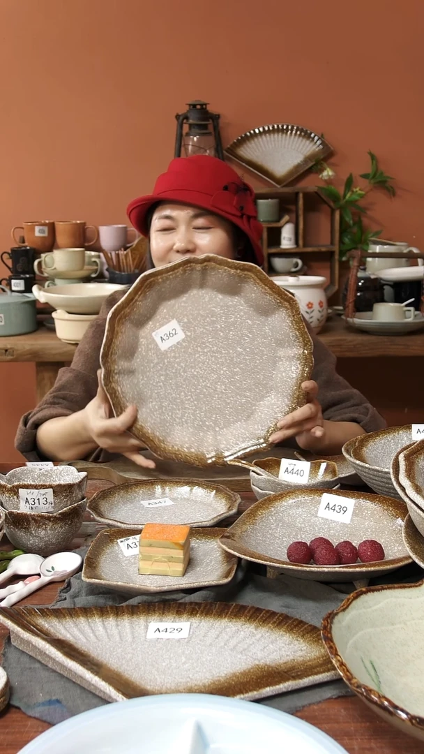 陶瓷A362 陶瓷粗陶花边大盘可能微瑕