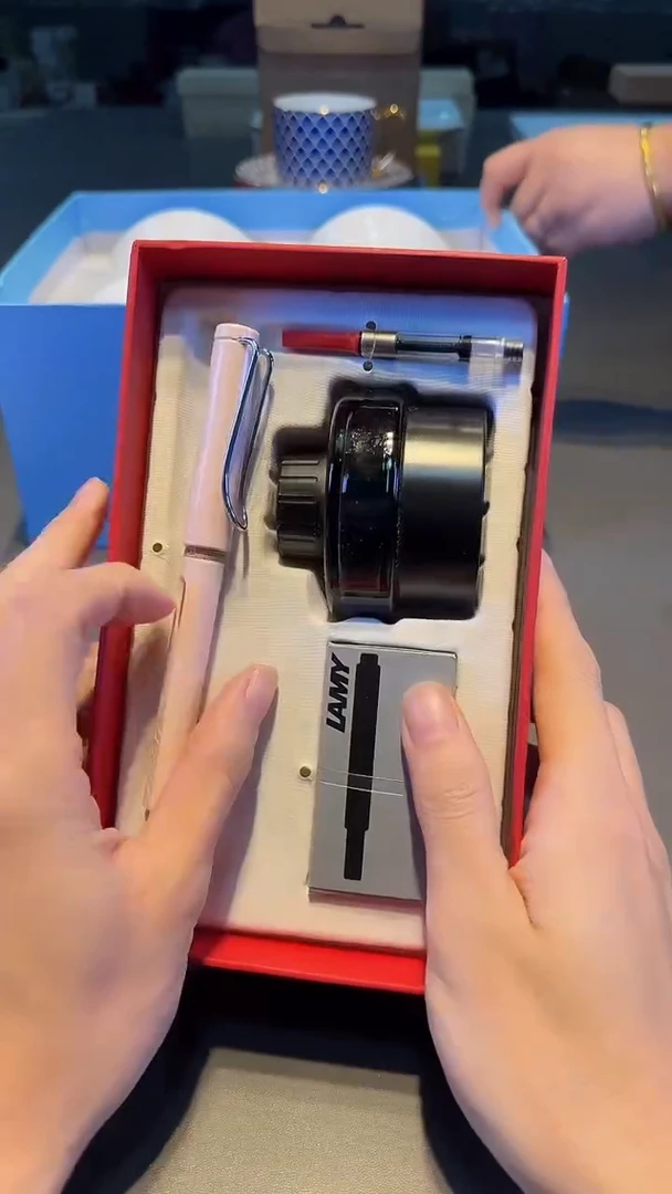 小新全球仓小新全球仓小新全球仓