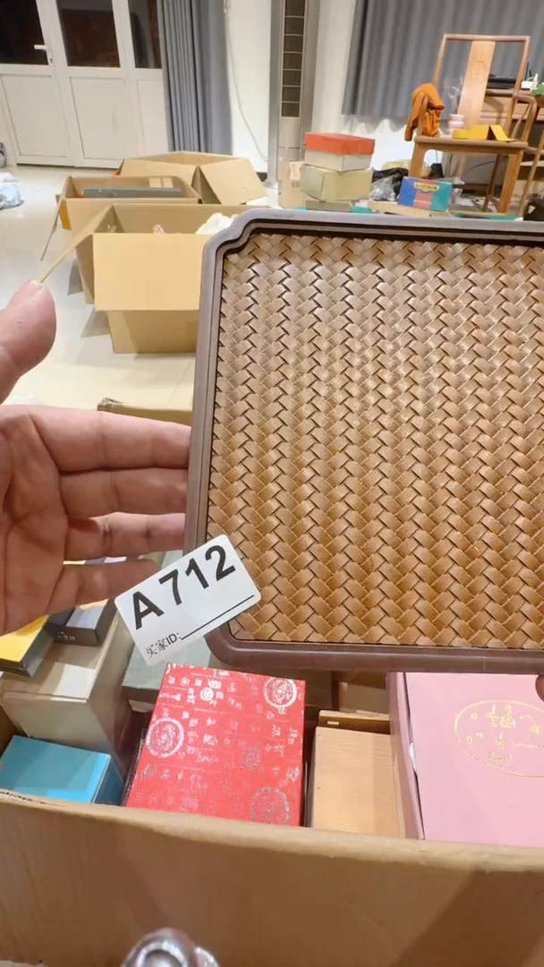 1?****人中古脏旧破瓷器A712