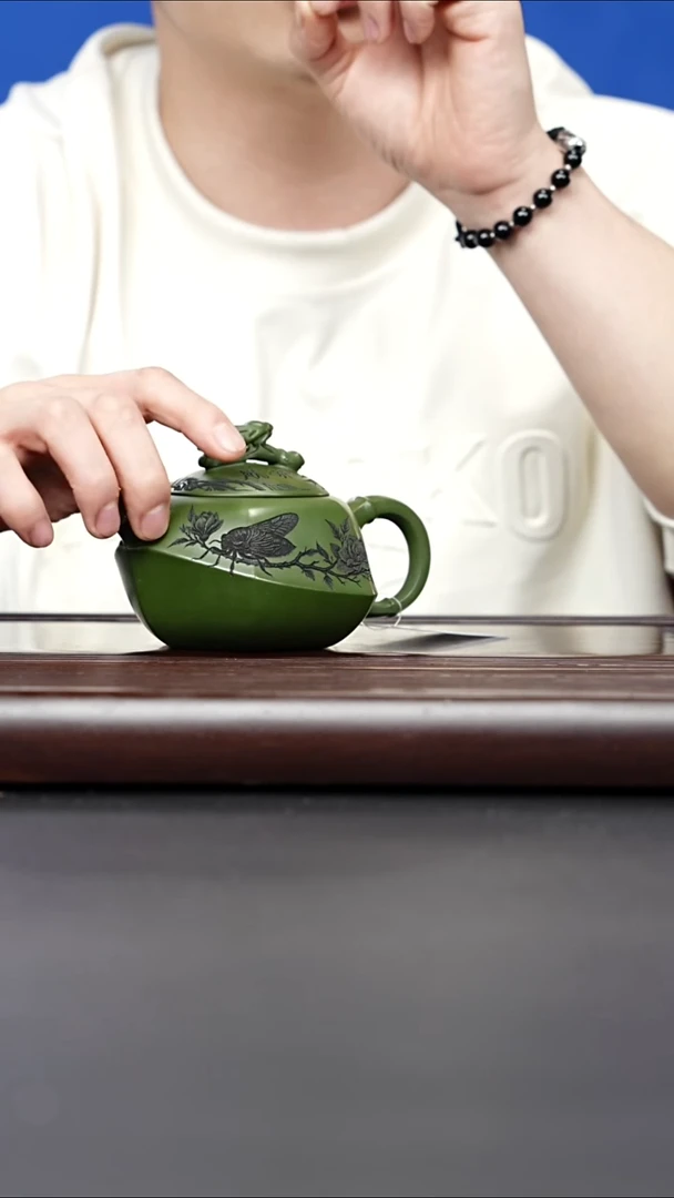 紫砂壶宜兴紫砂 一鸣惊人 民国绿泥 范家群783
