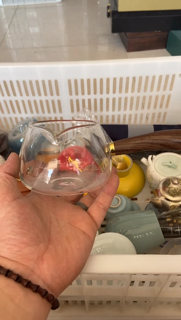 杯无运费险有瑕疵的摄影的产品有使用过的痕迹有点脏介意勿拍