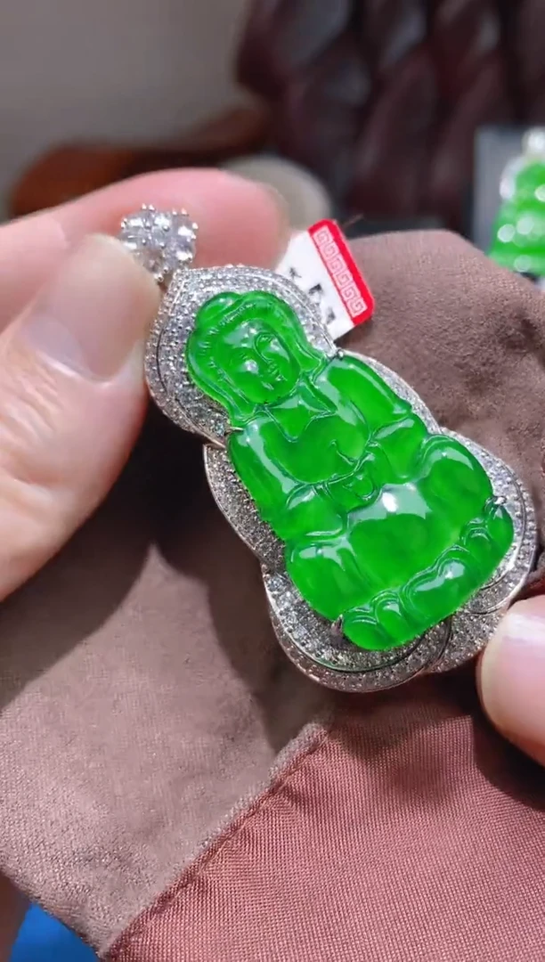 【闪购商品】翡翠颈饰未镶嵌天然A货翡翠r18