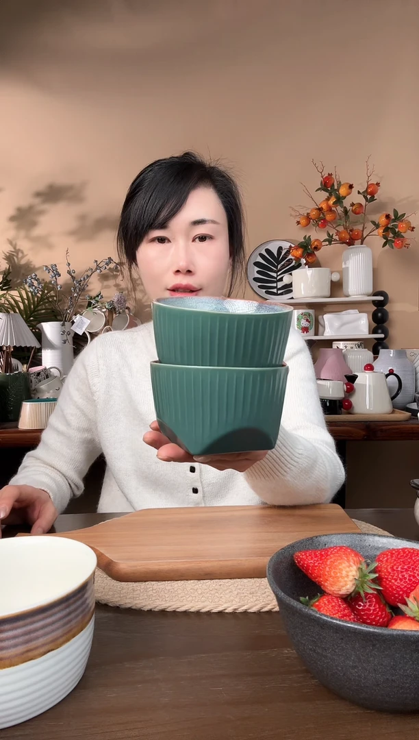 【闪购商品】瓷片4.5英寸碗2只微瑕