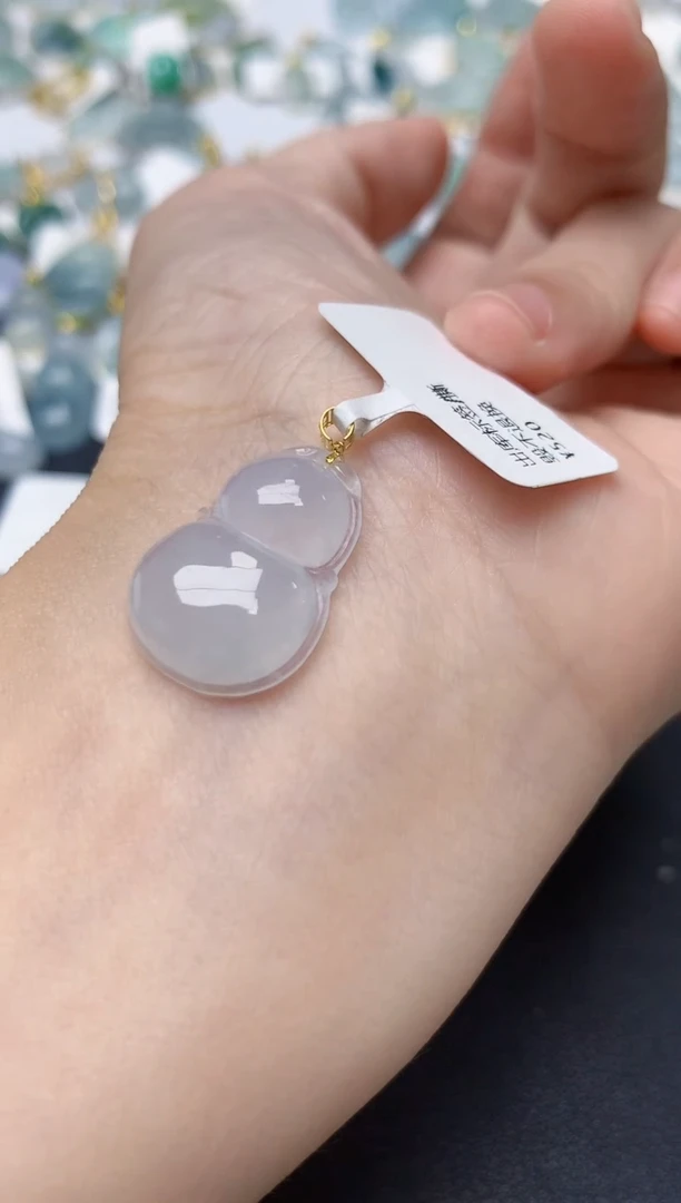 颈饰18K金镶嵌翡翠天然缅甸A货翡翠