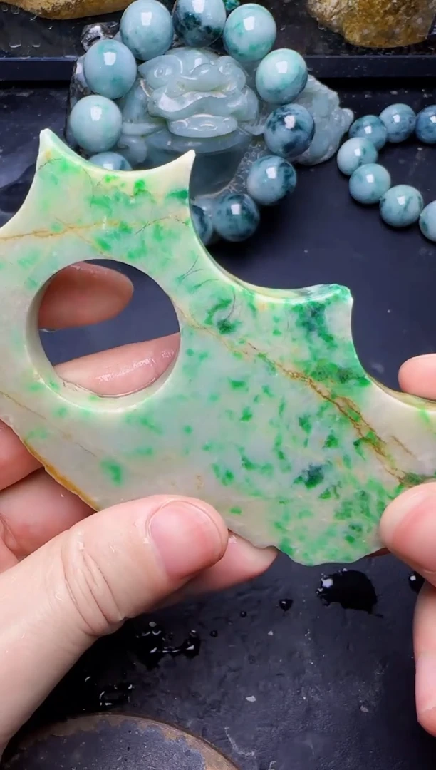 颈饰未镶嵌翡翠02