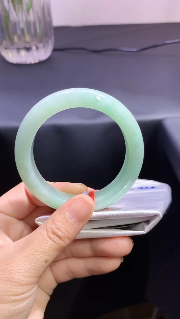 未镶嵌手镯翡翠翡翠手镯圈口55.5-t82