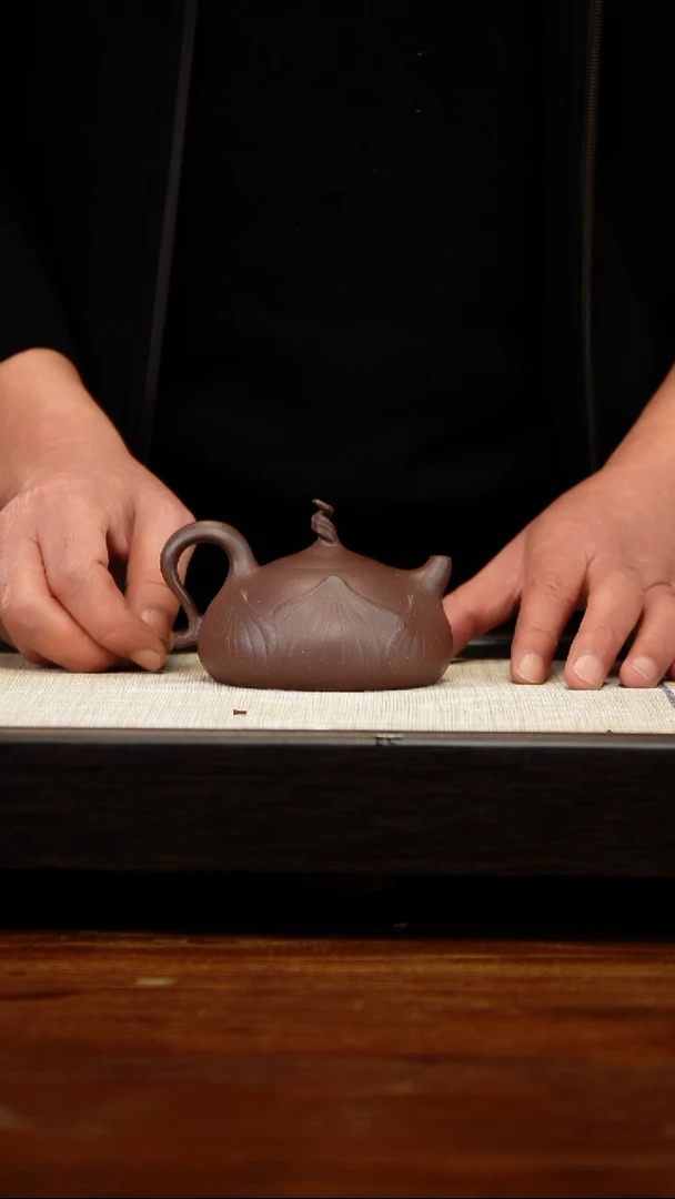 茶壶紫砂紫泥荷花