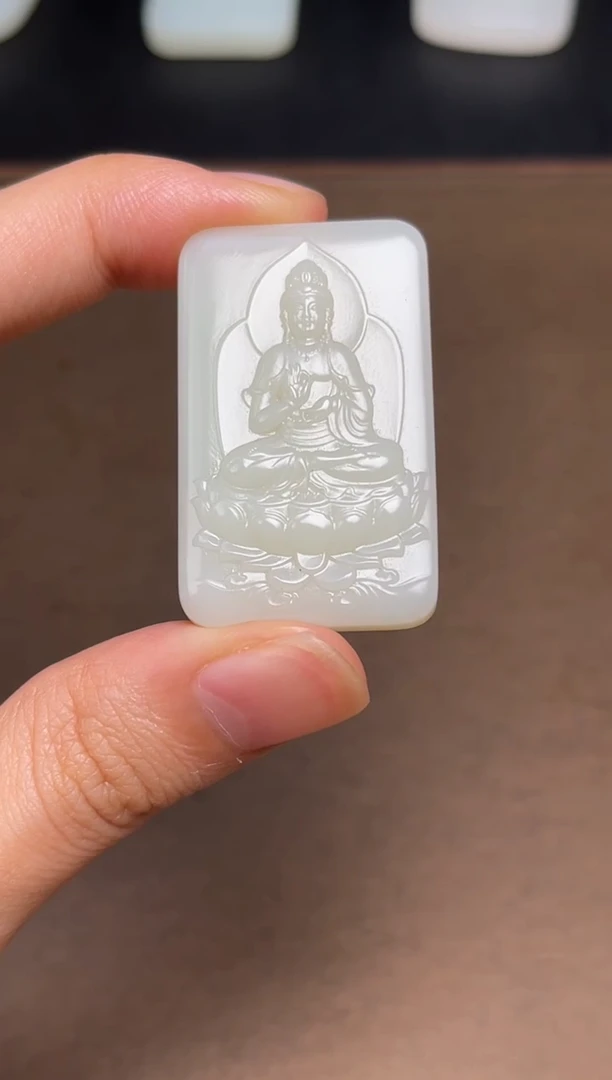 和田玉未镶嵌颈饰30