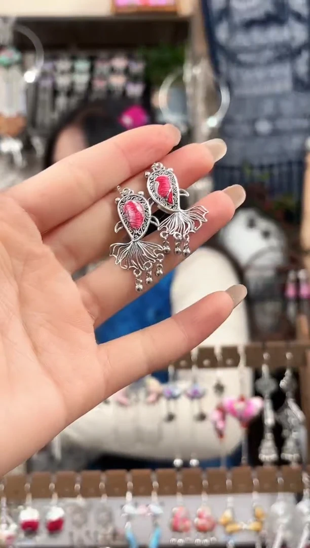 织绣民族风非遗老绣饰品274