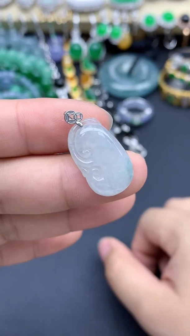 翡翠18K金镶嵌颈饰4-中国好珍宝