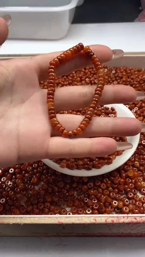 【闪购商品】翡翠颈饰未镶嵌w924红翡算盘6*3mm*30颗