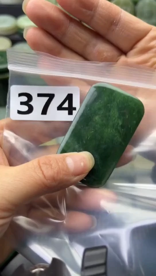 未镶嵌和田玉珠宝半成品牌子