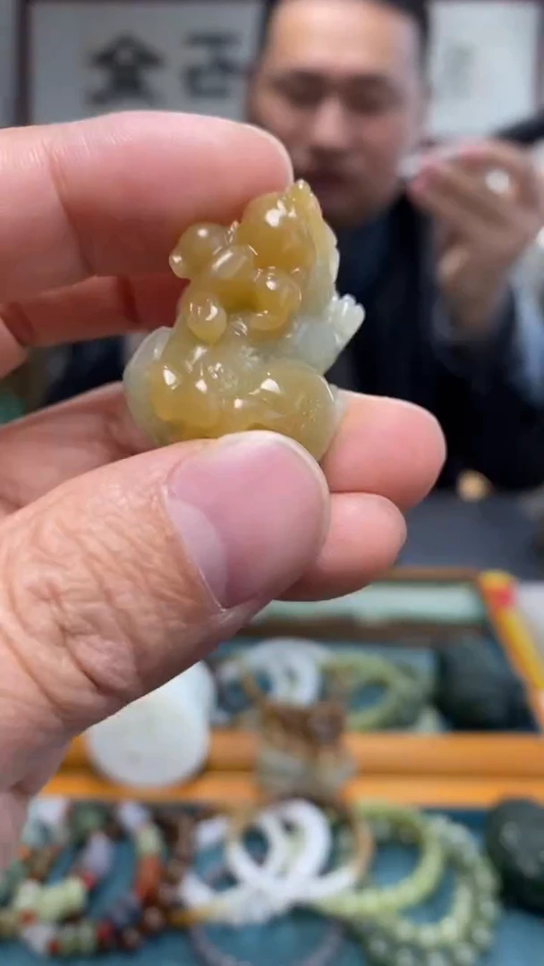 颈饰未镶嵌和田玉80