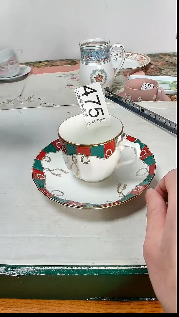 瓷片贝***了小淼海外陶瓷工艺品