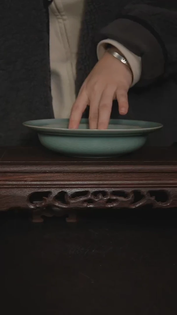 摆件瓷仿古手工折沿盘