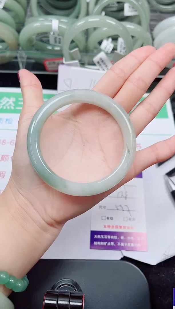 未镶嵌手镯石英质玉31-59/60
