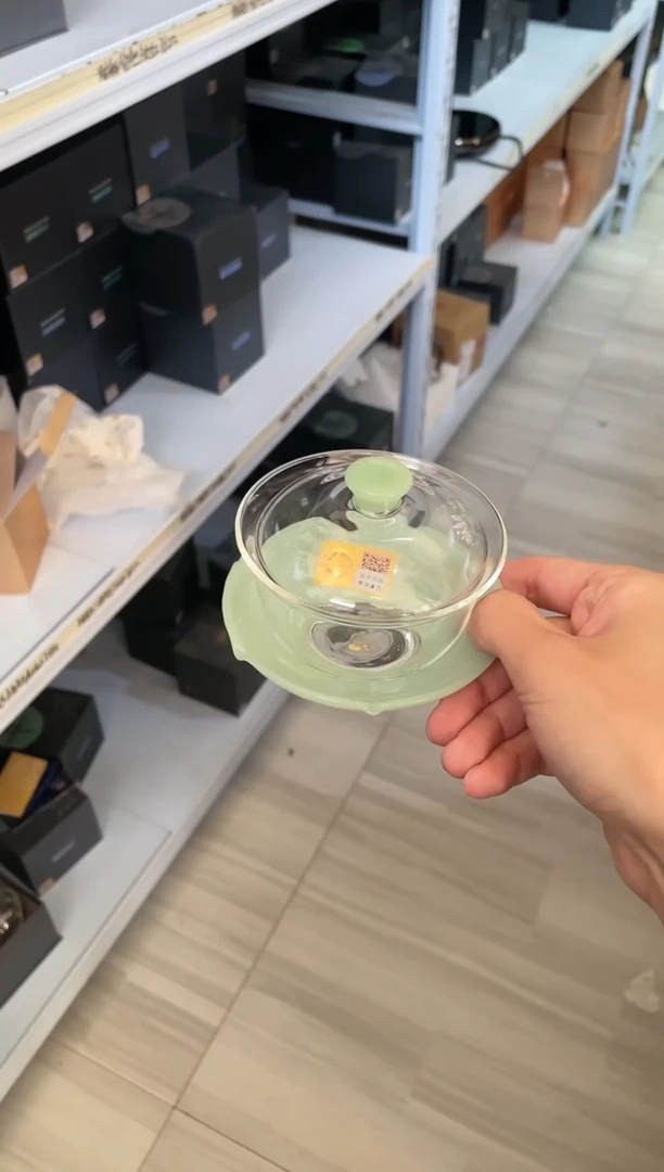 【闪购商品】源荷盖碗浅玉色。。。