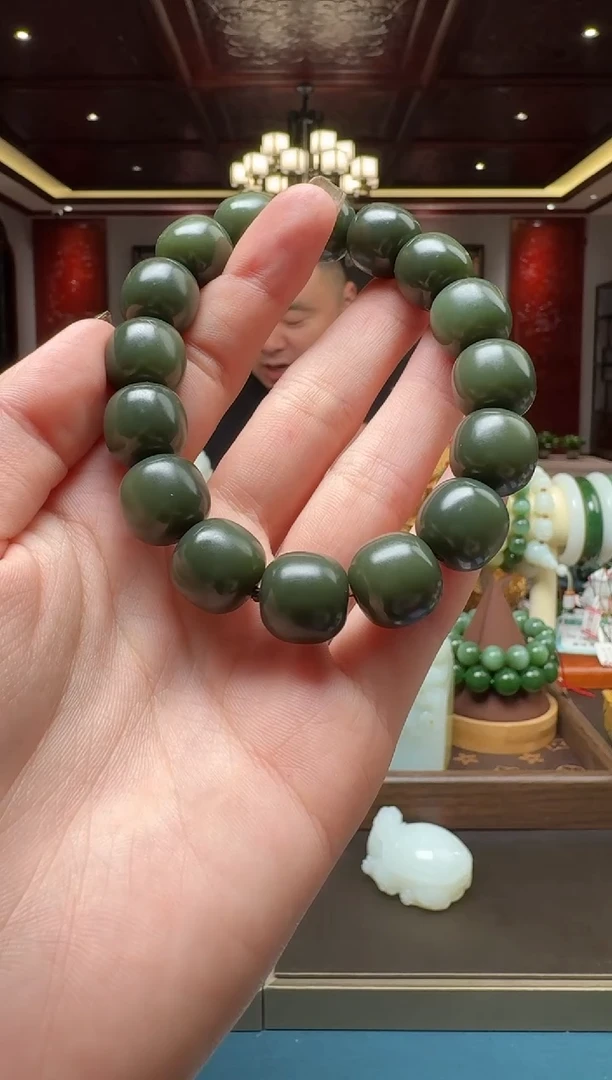 未镶嵌和田玉挂件szq