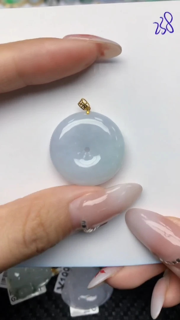 【闪购商品】翡翠颈饰18K金镶嵌天然翡翠a货