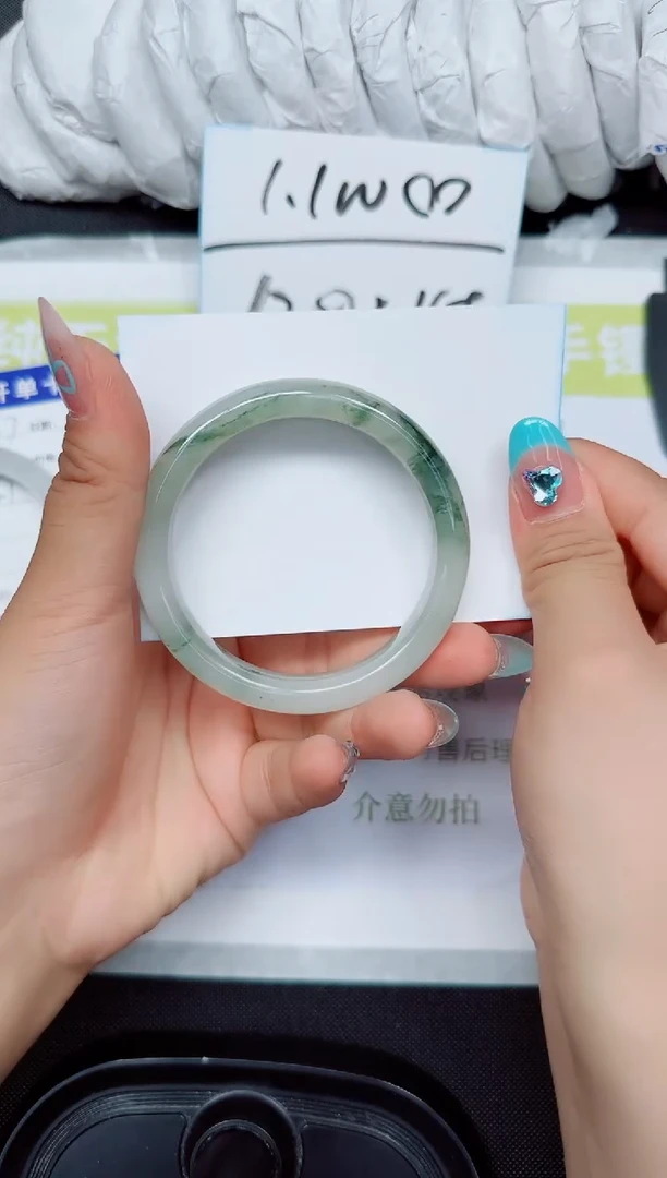 石英岩玉手镯合金168-56