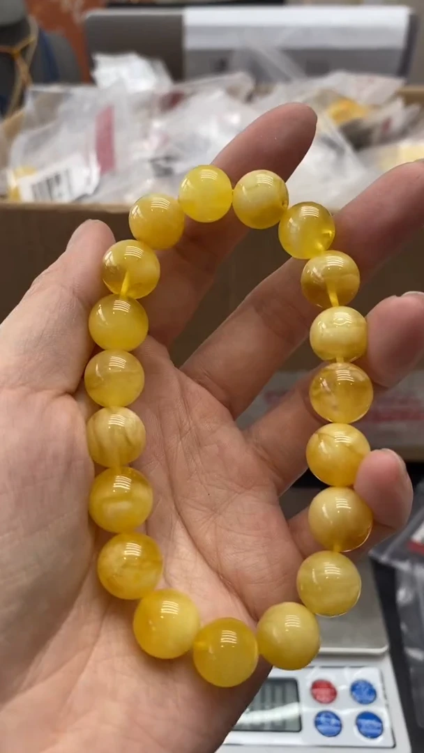 琥珀未镶嵌珠宝奇石45