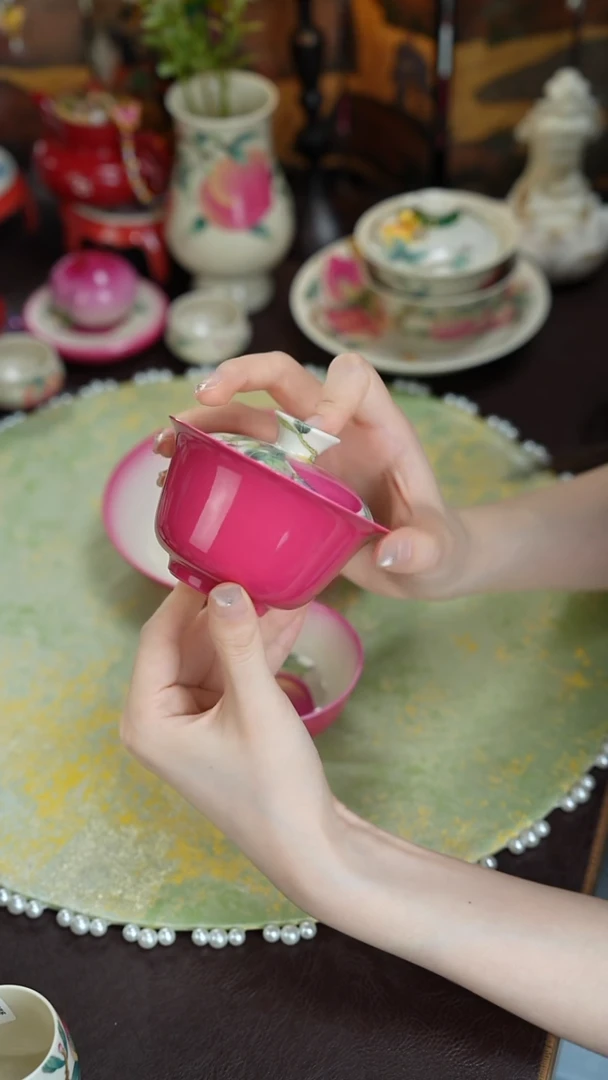 景德镇手工手绘雅圣粉彩盖碗