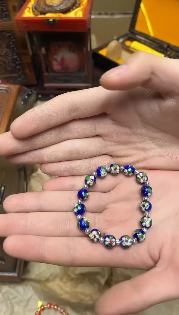 八号甄选八号甄选