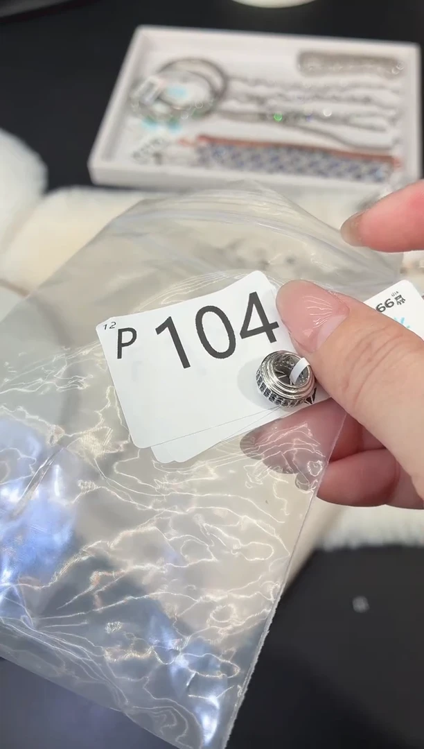 吊坠蓝宝石银S925镶嵌多样性发一P104